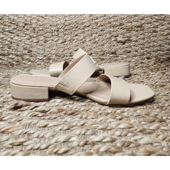 New Cushionaire Nolita Two Band Dress Sandal Nude Beige Size 9 M - Picture 7 of 12